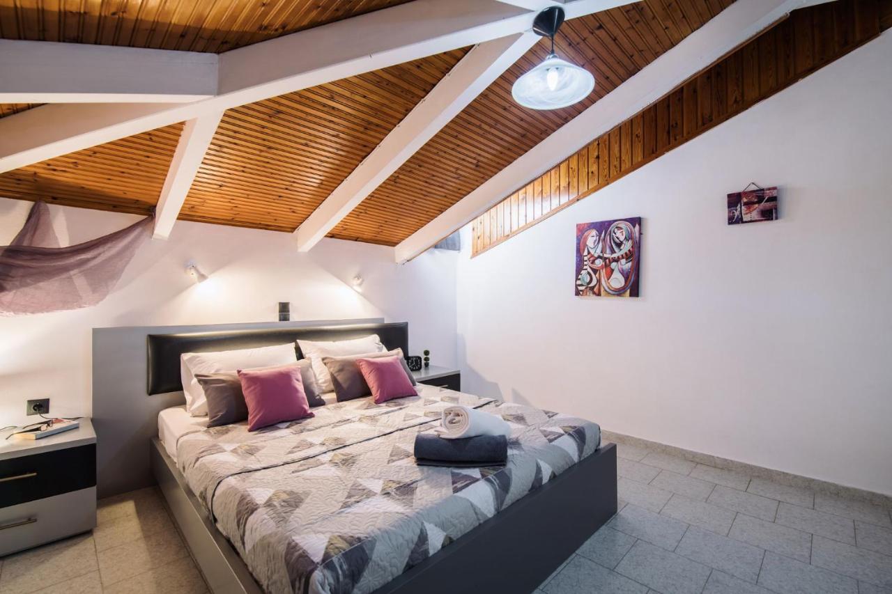 Villa Corali Apartments Sea Breath & Pool Ammoudi Exterior foto